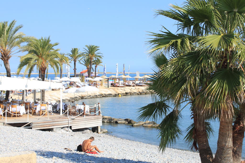 Azur 3000 Lägenhet Saint-Laurent-du-Var Exteriör bild